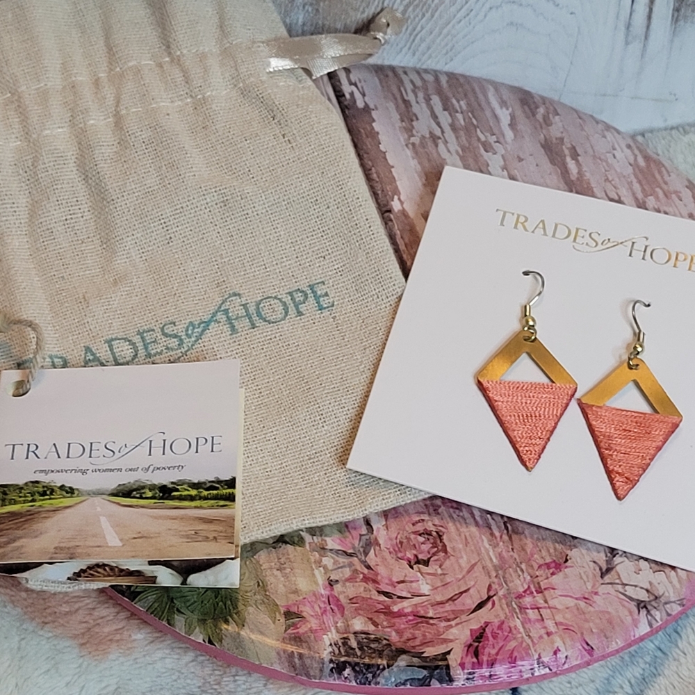 TRADES OF HOPE Horizon Earrings Handcrafted in India Coral Thread Brass NWT